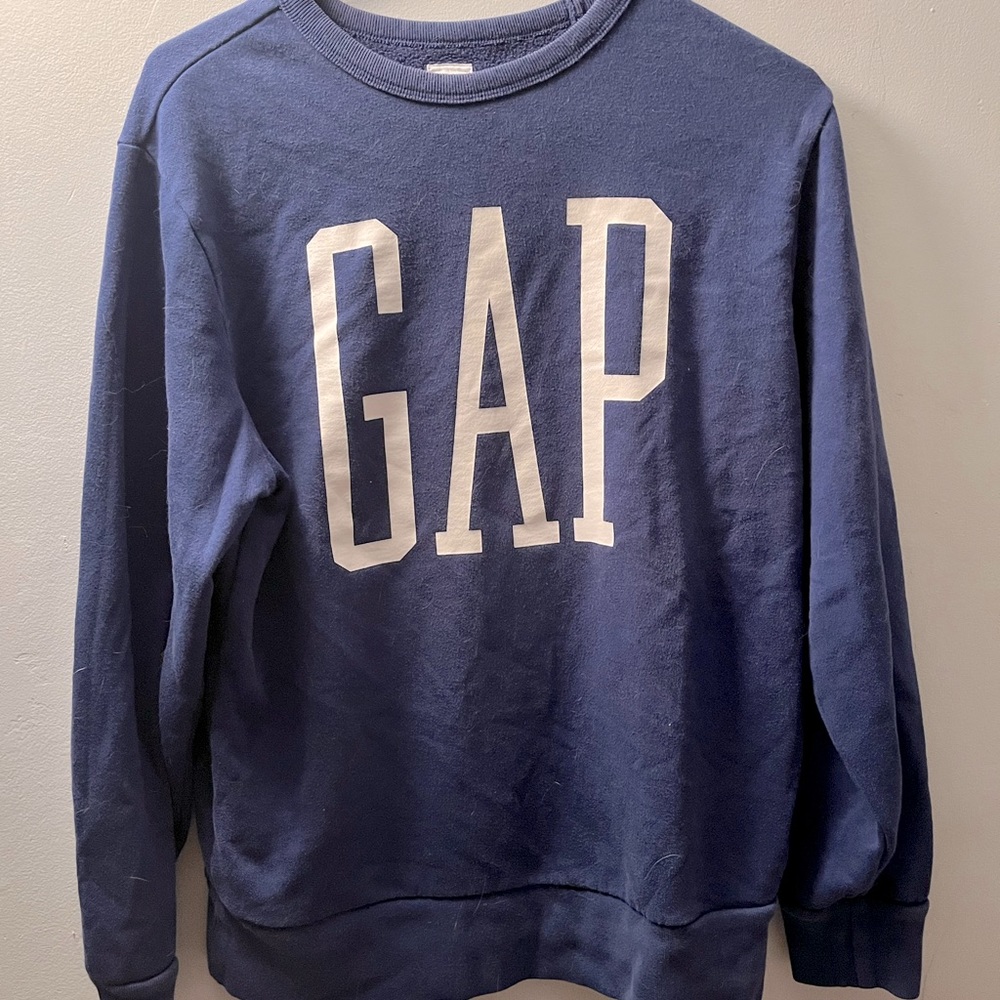 Gap crewneck